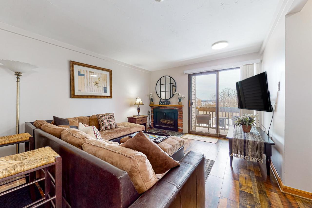 Lakeside Delight, Unit 423 Laconia Extérieur photo