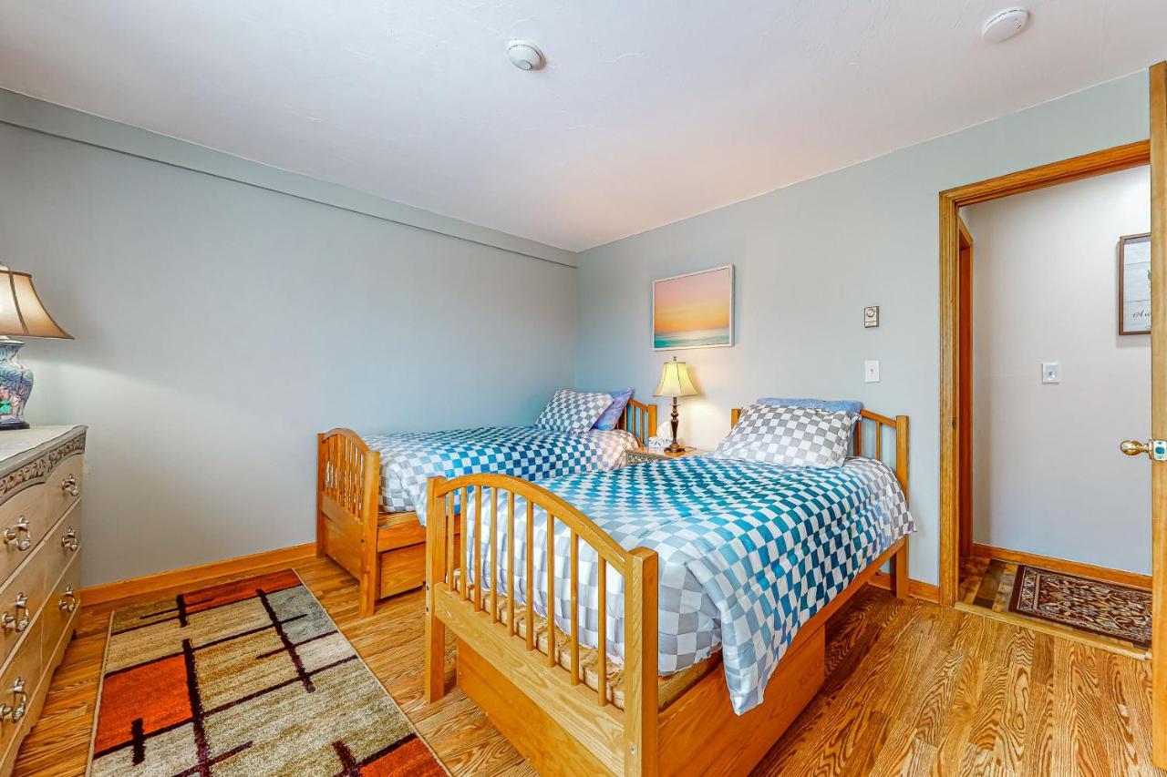 Lakeside Delight, Unit 423 Laconia Extérieur photo