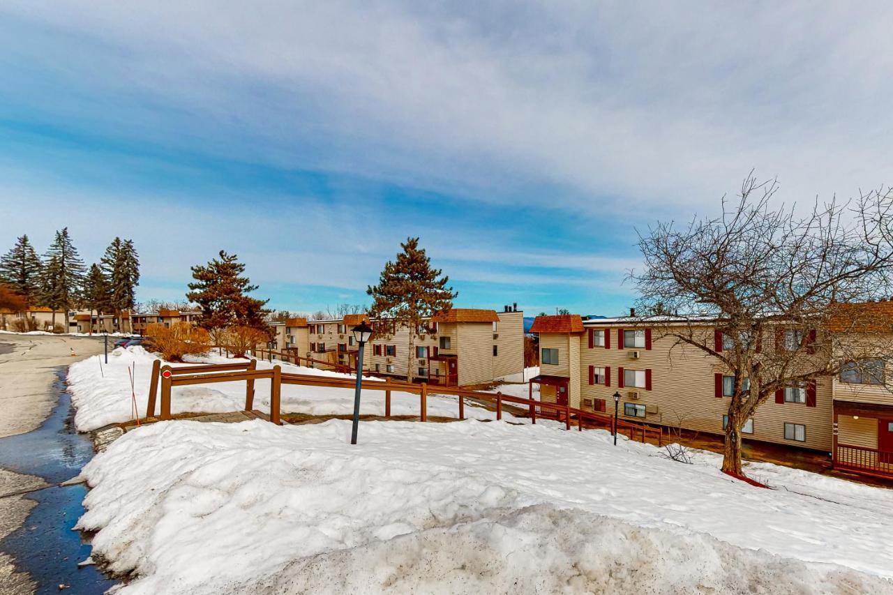 Lakeside Delight, Unit 423 Laconia Extérieur photo