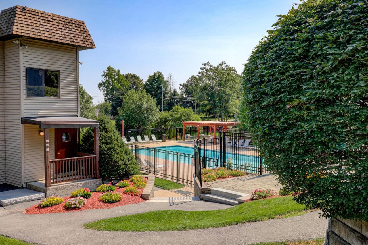 Lakeside Delight, Unit 423 Laconia Extérieur photo